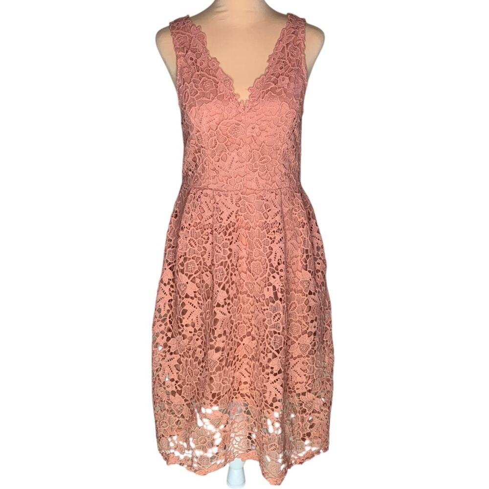 ASTR The Label Lace Midi Dress M Blush Coral Pink Coquette Wedding Guest